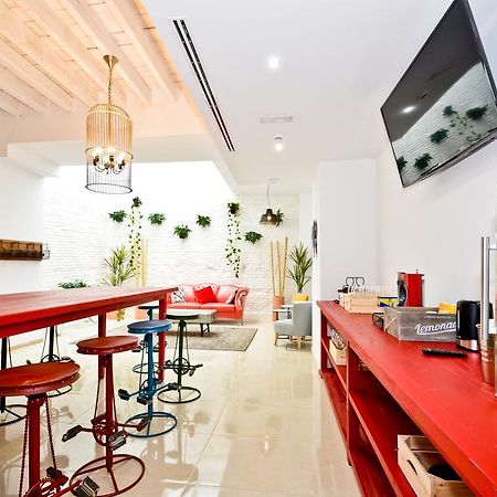 The Zentral Arenal Suites Sevilla Exterior foto
