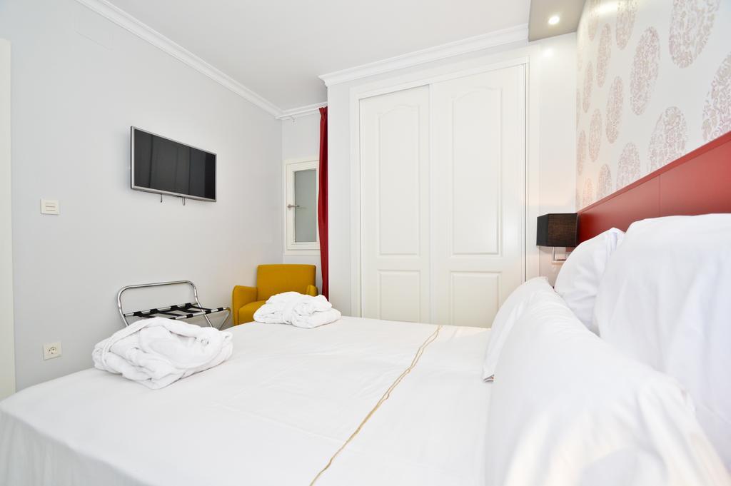 The Zentral Arenal Suites Sevilla Exterior foto