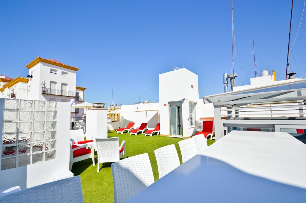 The Zentral Arenal Suites Sevilla Exterior foto
