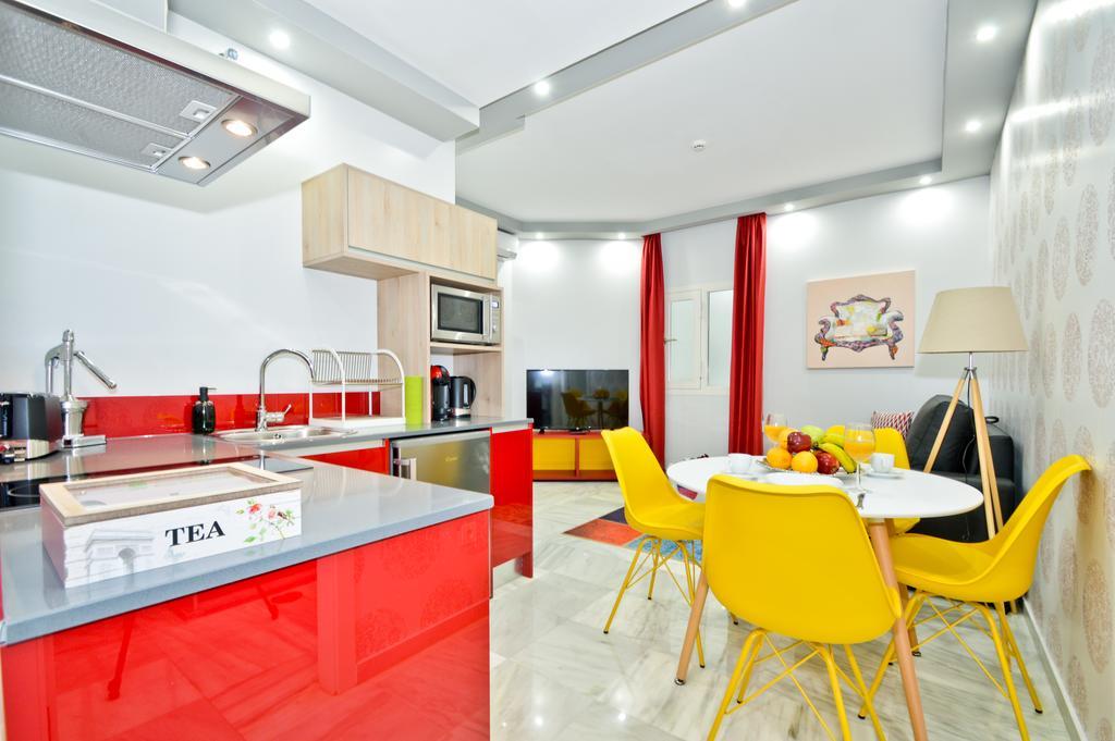 The Zentral Arenal Suites Sevilla Exterior foto